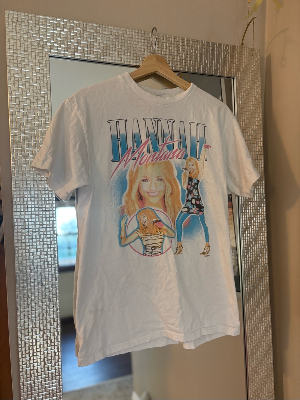 Vintage Hannah Montana tee